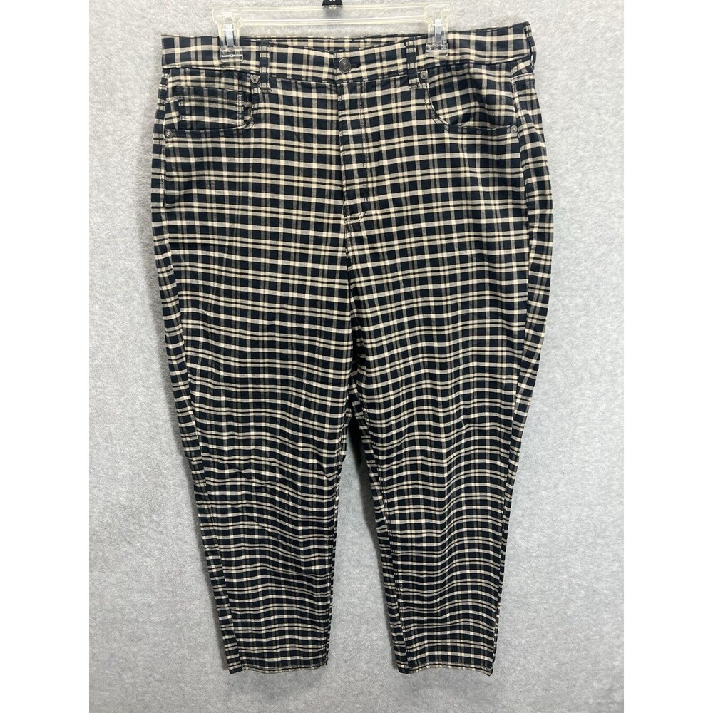 American Eagle Womens Hi-Rise pants Size 18x29 long navy/biege